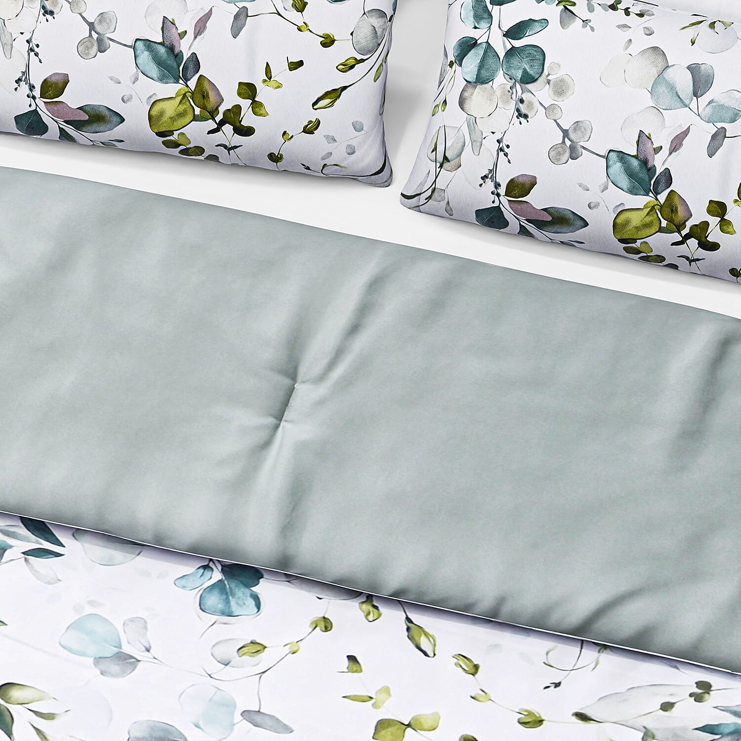 Boutique Bedding Collection - Lightweight Leaf Design Comforter With 2 Pillowcases (Size King)
