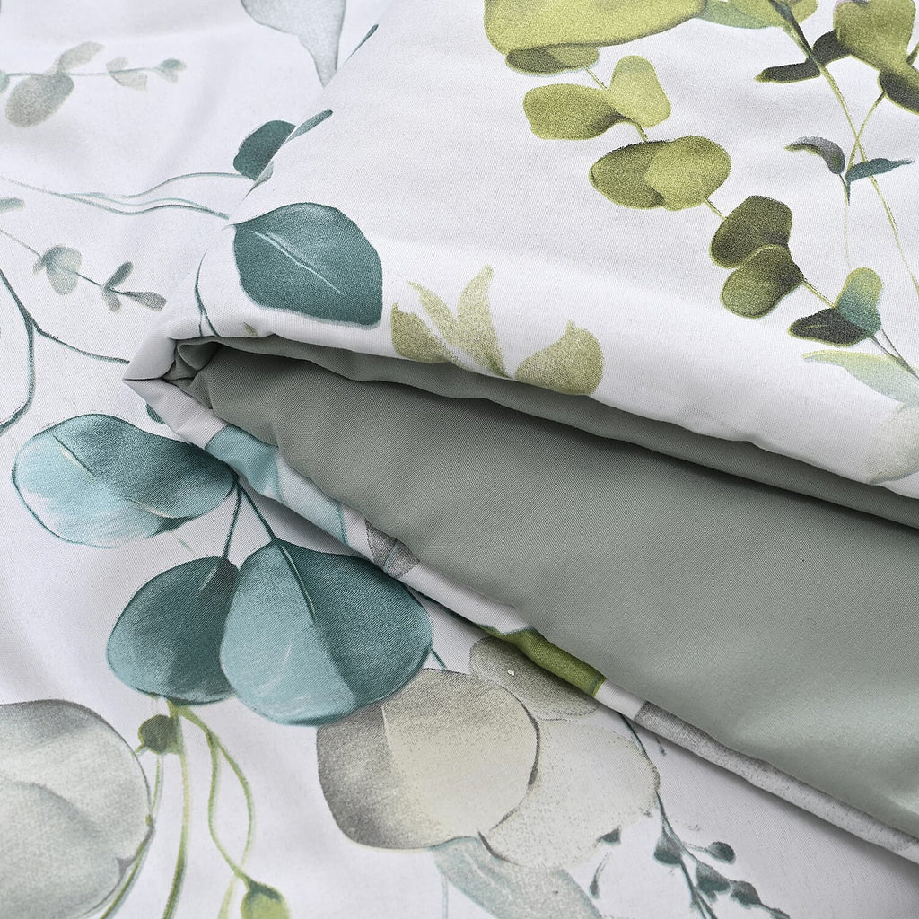 Boutique Bedding Collection - Lightweight Leaf Design Comforter With 2 Pillowcases (Size King)