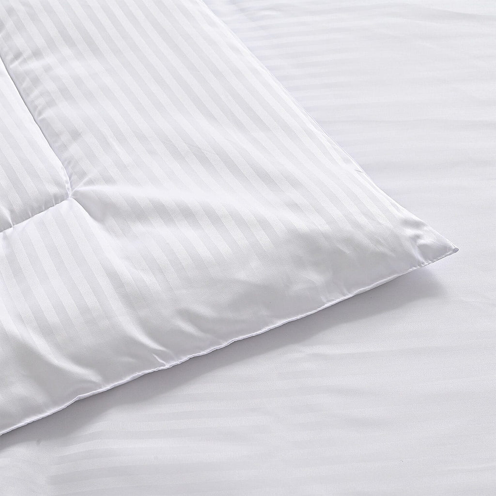 THE OPULENT LUXURY - Hush Haven 6-Piece Summer Striped Comforter Set - inc Comforter, Fitted Sheet, 2xHousewife - 2xOxford Pillowcase (200 x 200cm) - White