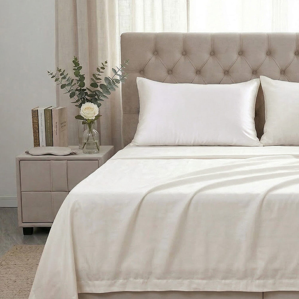 Hush Haven 100% Mulberry Silk Duvet Cover - Two Pillowcases Set with Mother of Pearl Buttons (200 x 200cm) - Ivory
