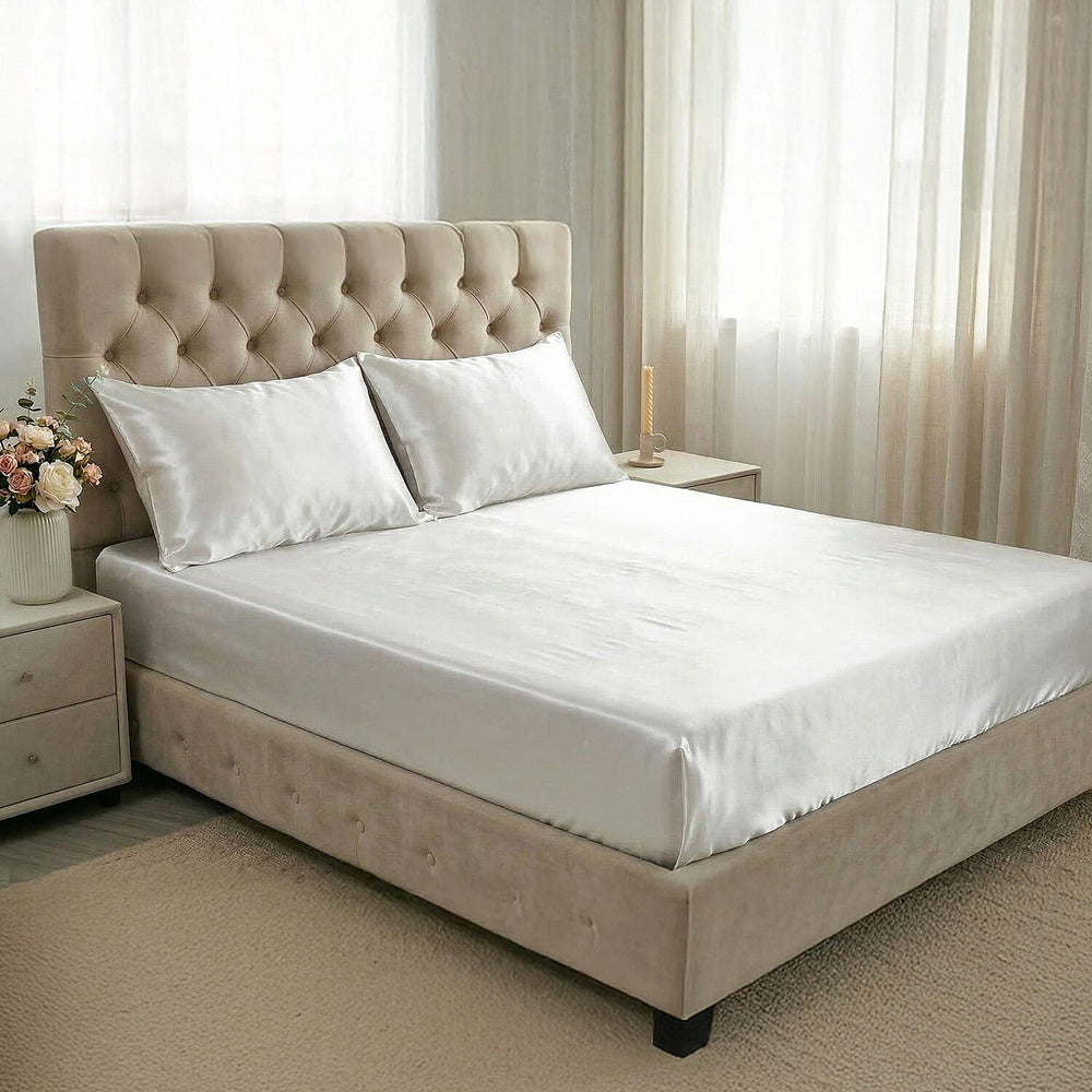 Hush Haven 4-Piece 100% Mulberry Silk Bedding Set includes - Flat Sheet, Deep Fitted Sheet - 2pc Mother of Pearl Button Pillowcases (230 x 275cm) - Ivory
