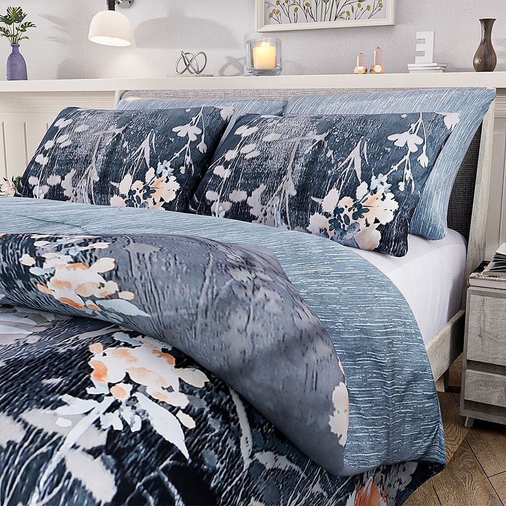 Hush Haven 3-Piece Comforter Set Inc. 1 comforter - 2 Pillowcases with 250 gsm Filling (UK Double) - Green