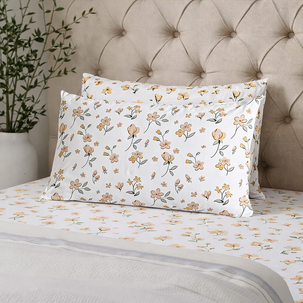 Hush Haven 6-Piece Floral Digital Print Duvet Set - inc. Reversible Quilt Cover, Fitted Sheet, 2 Housewife Pillowcases and 2 Oxford Pillowcases (200 x 200cm) - White - Porange