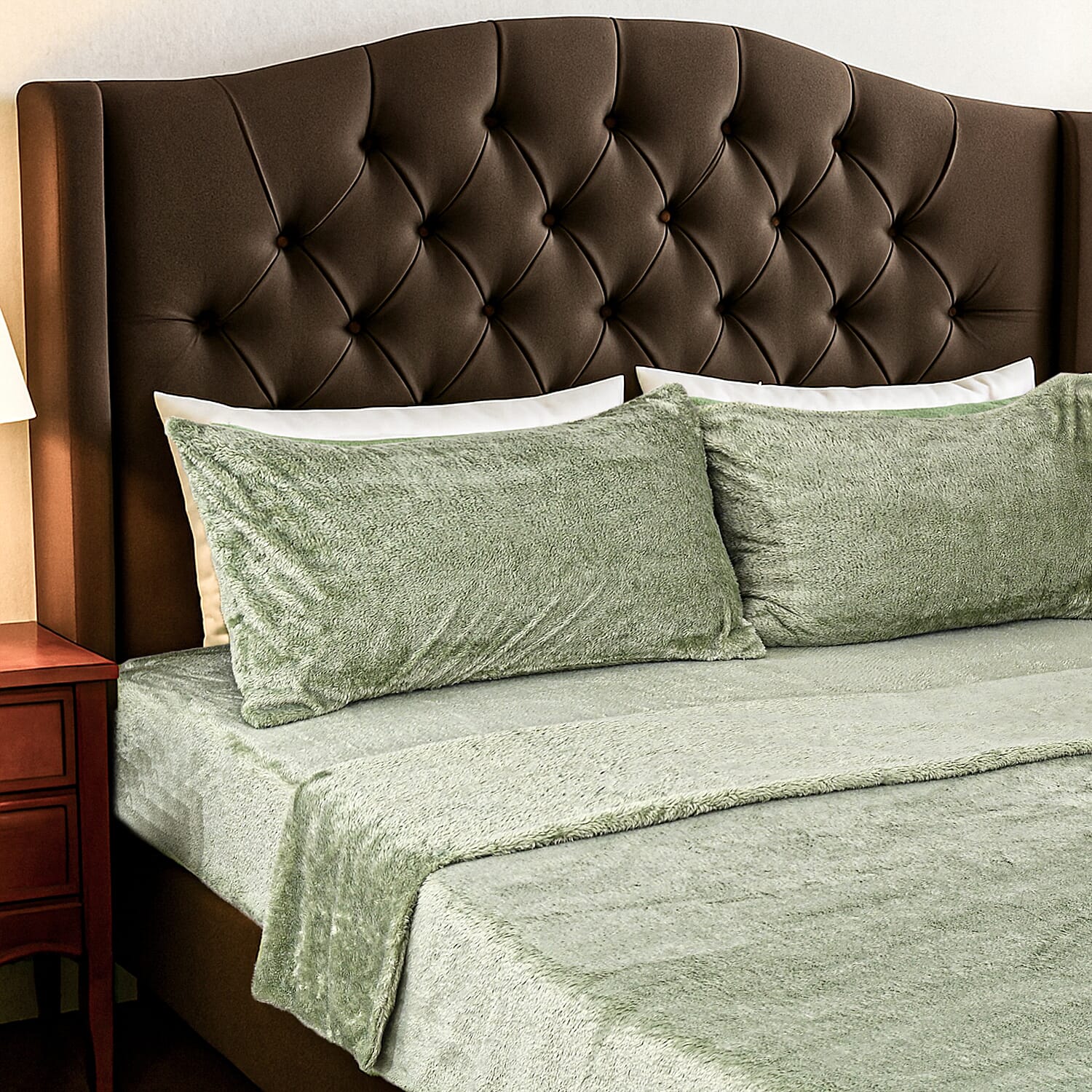 Hush Haven 4 Piece Luxury Teddy Fleece Duvet Cover Set - Inc. 1 Duvet Cover, 1 Fitted Sheet with 2 Pillowcases (Double) - Green