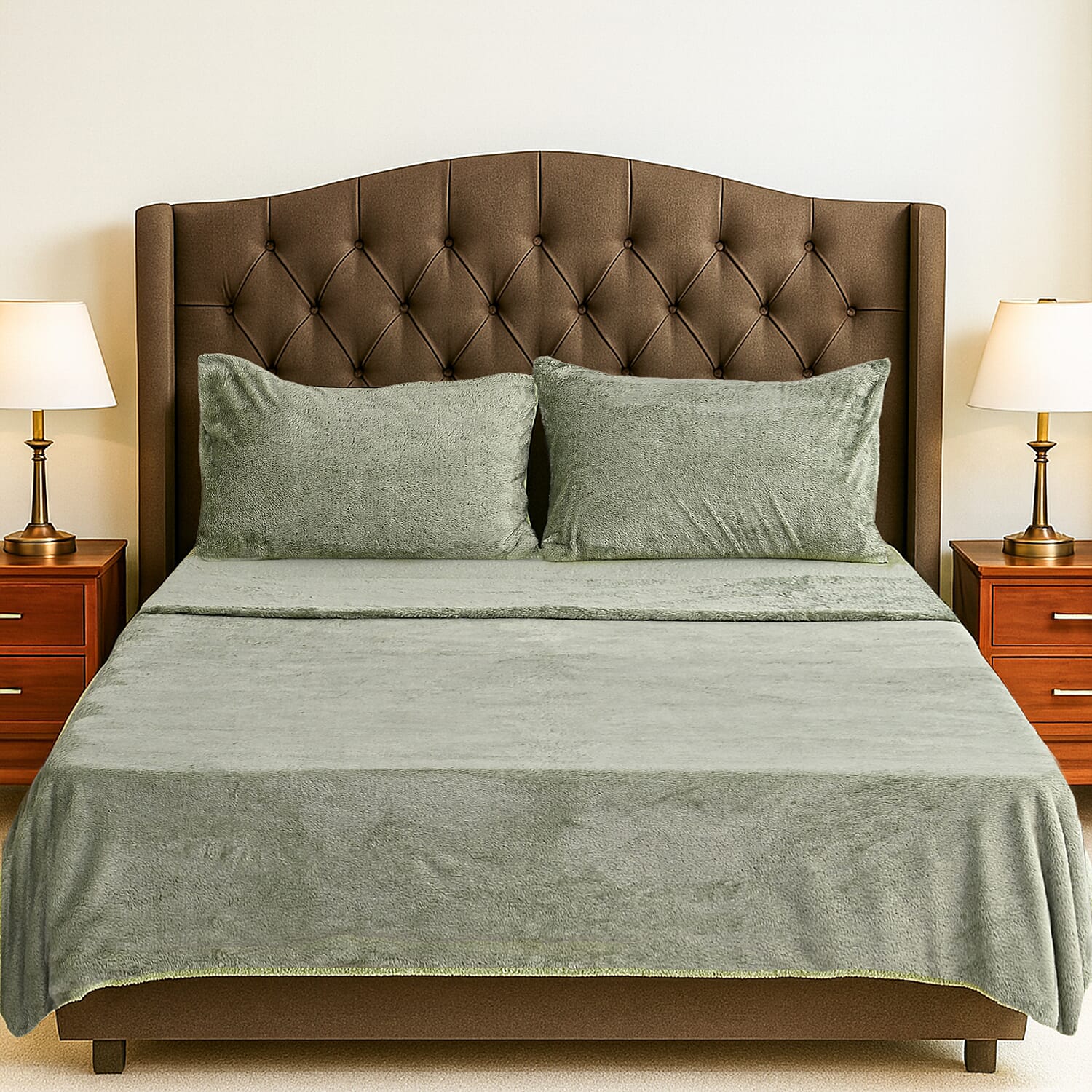 Hush Haven 4 Piece Luxury Teddy Fleece Duvet Cover Set - Inc. 1 Duvet Cover, 1 Fitted Sheet with 2 Pillowcases (Double) - Green