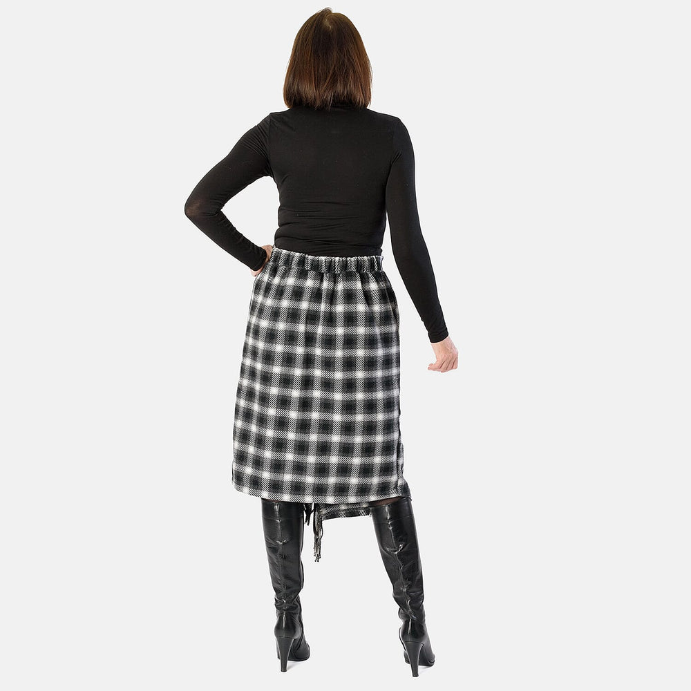 Ladies Asymetric Knitted Skirt (Size L) - Black