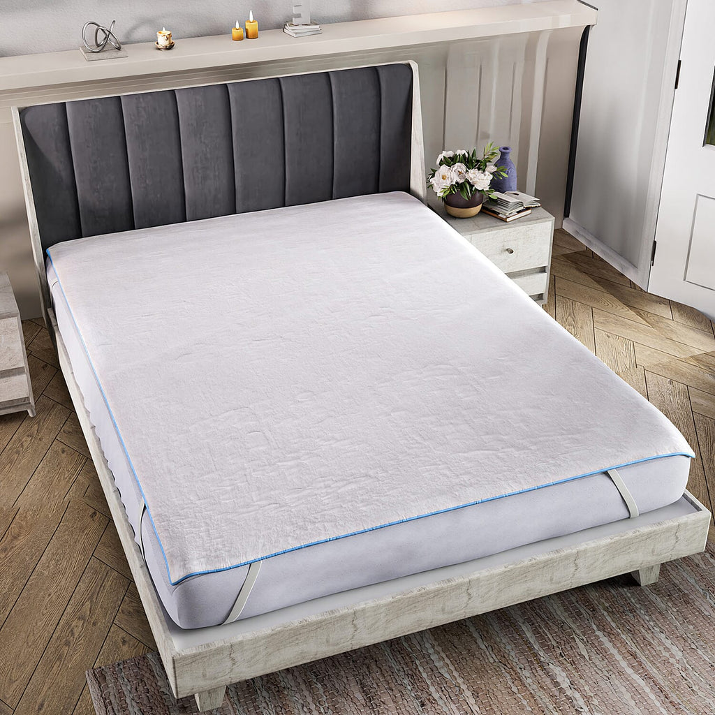 Luxury Cooling Jaquard Waterproof Mattress Protector - With Anchor Band Fit (Machine Washable) - Size Double