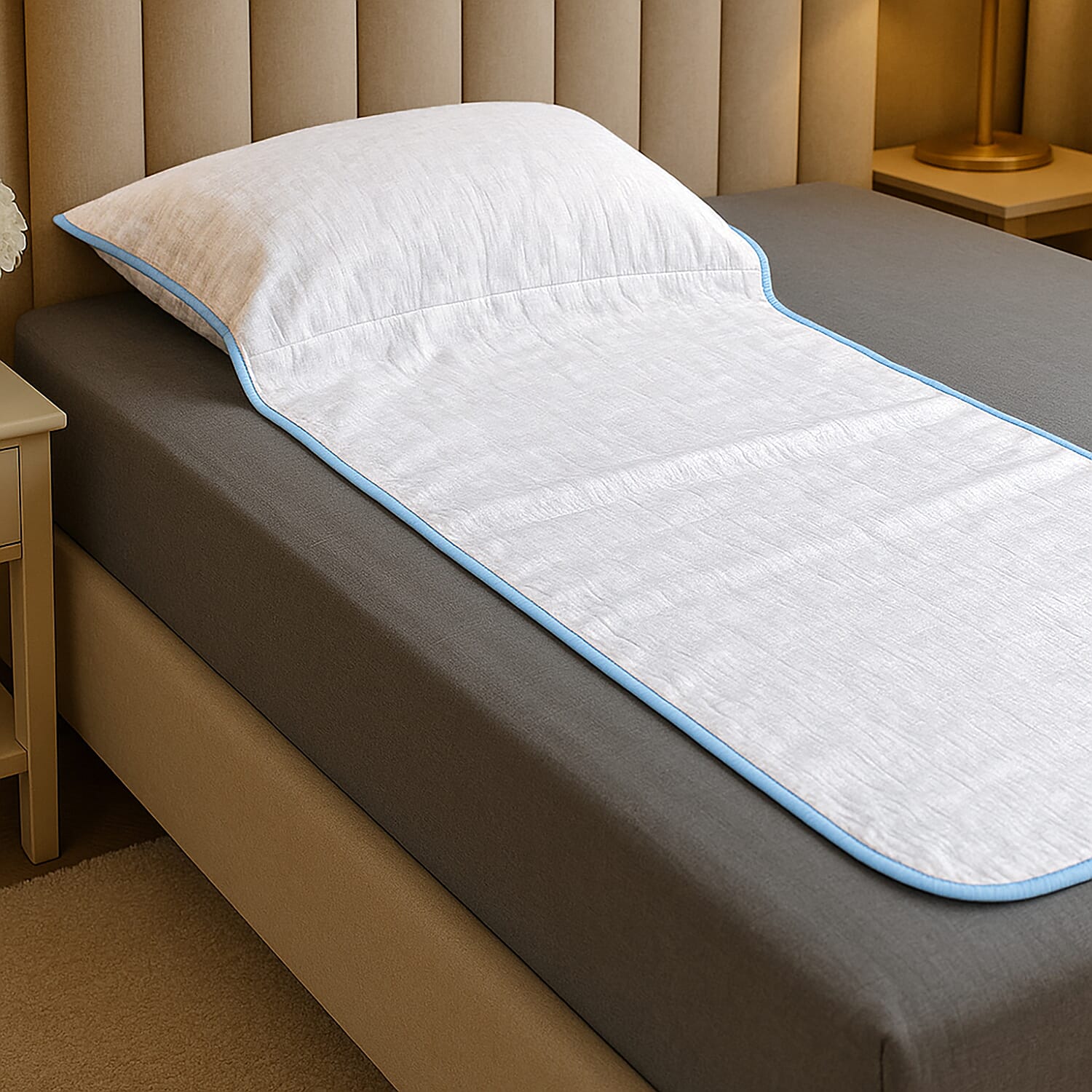 Jacquard Waterproof Cooling Pad  (Size 187x68x44.5 cm) - White