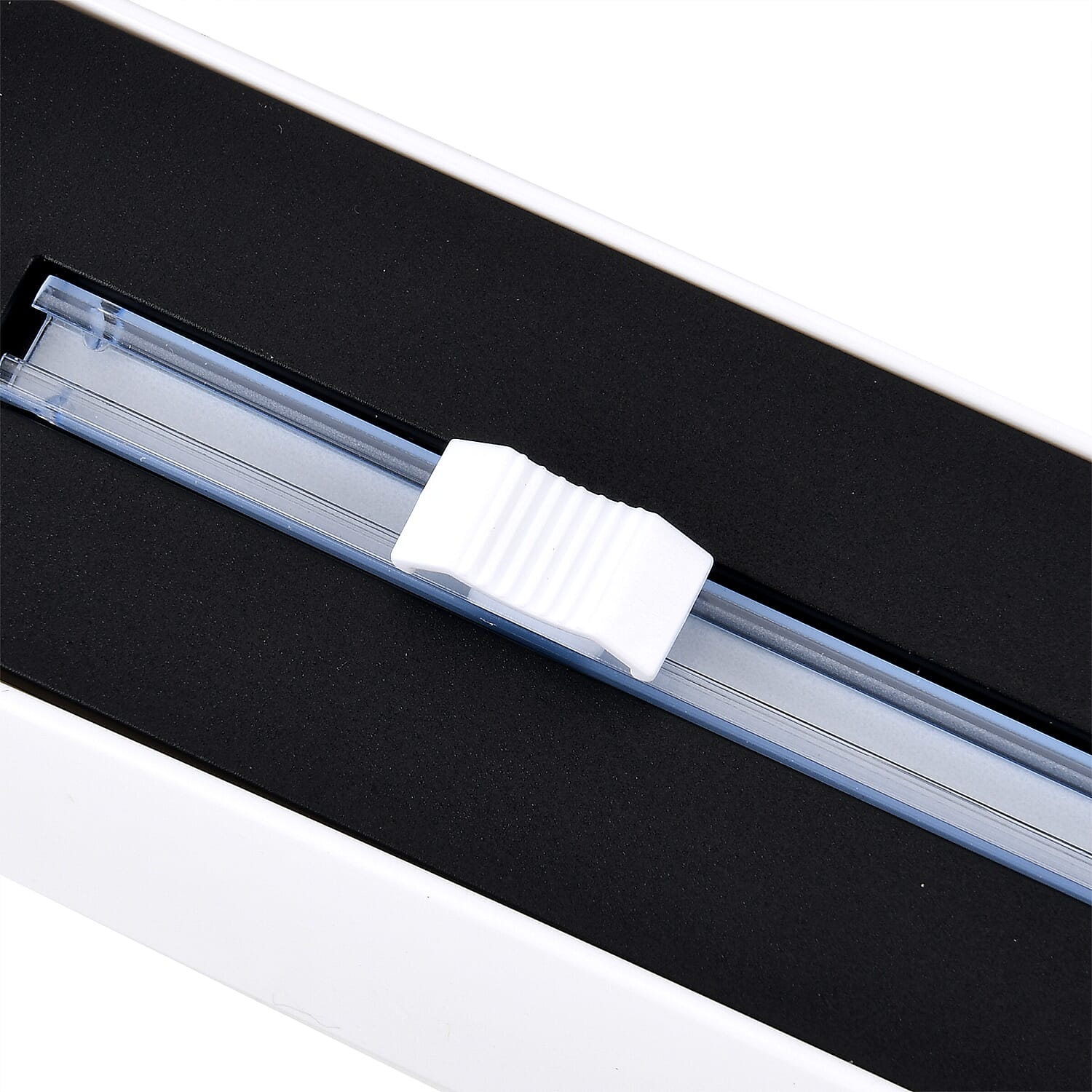 Cling Film Cutter – Effortless Cutting for Your Kitchen - Black