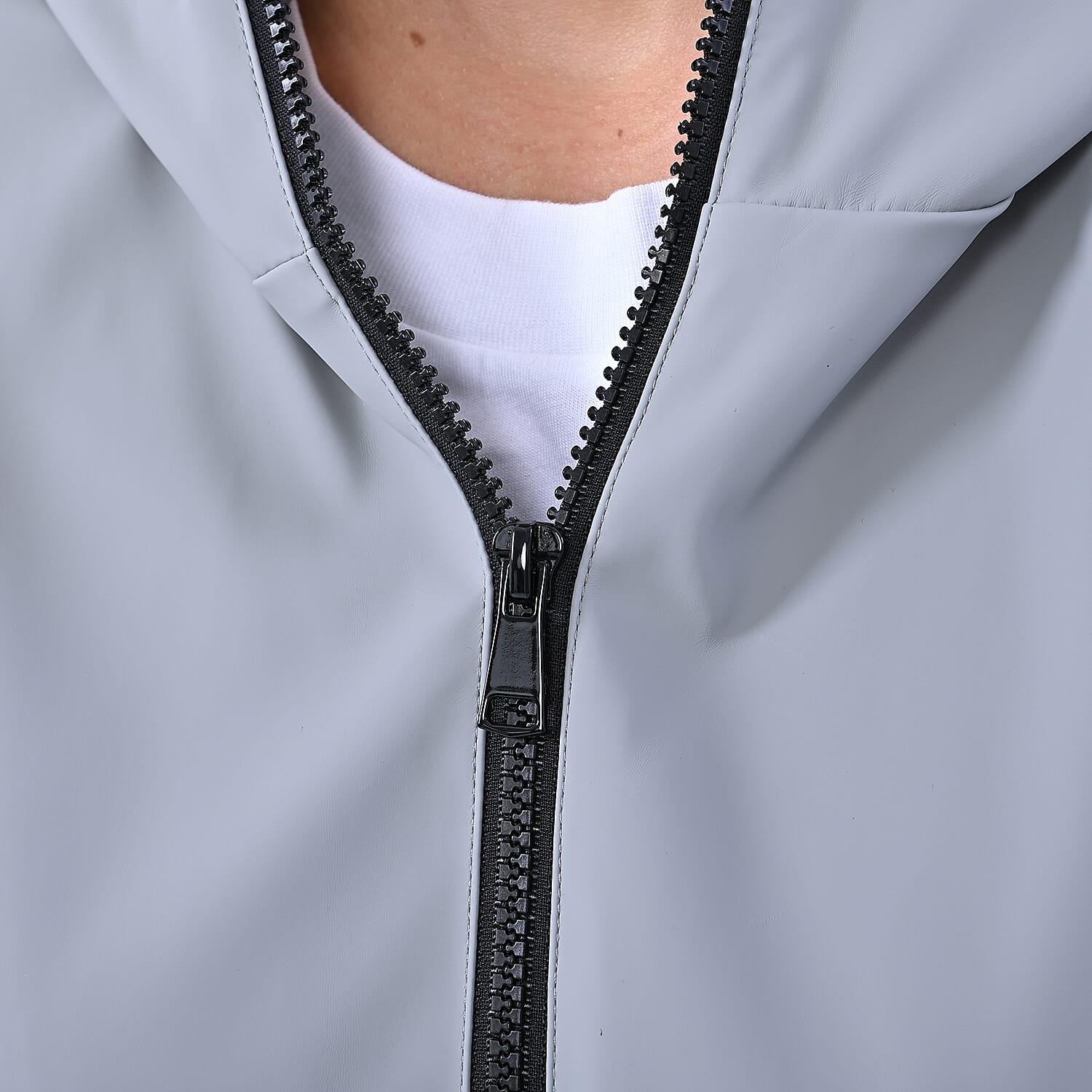 LA MAREY Water Resistant Hoodie Jacket in Grey (Size XL, 20-22)