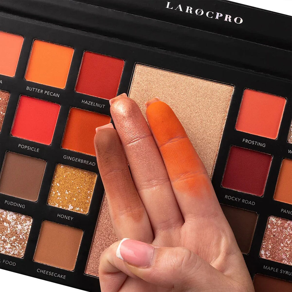 LAROC PRO - The Bakery Box - 26 Colour Eyeshadow - Highlighter Palette.