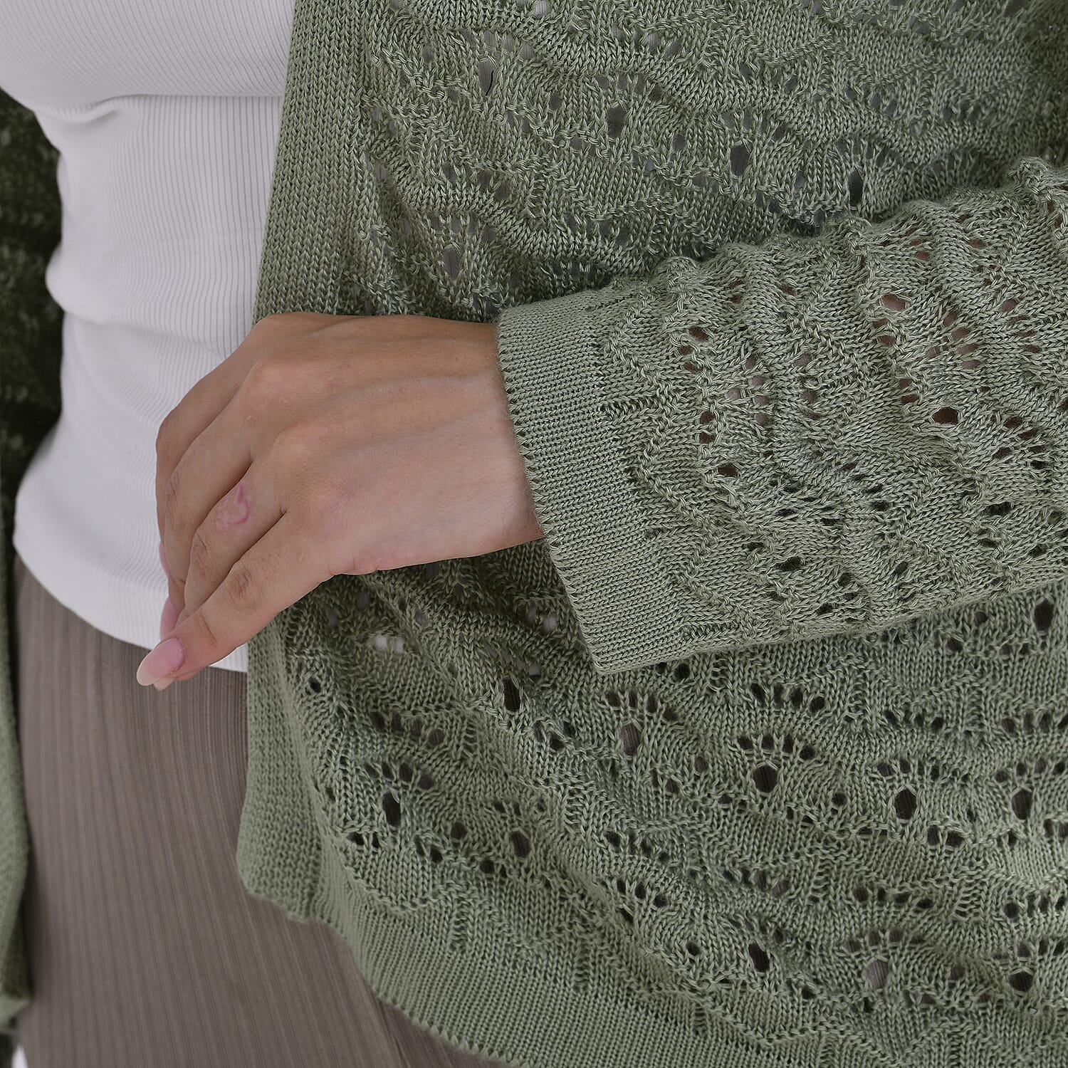 La Marey Acrylic Patterned Cardigan (Size 24 to 26) - Green