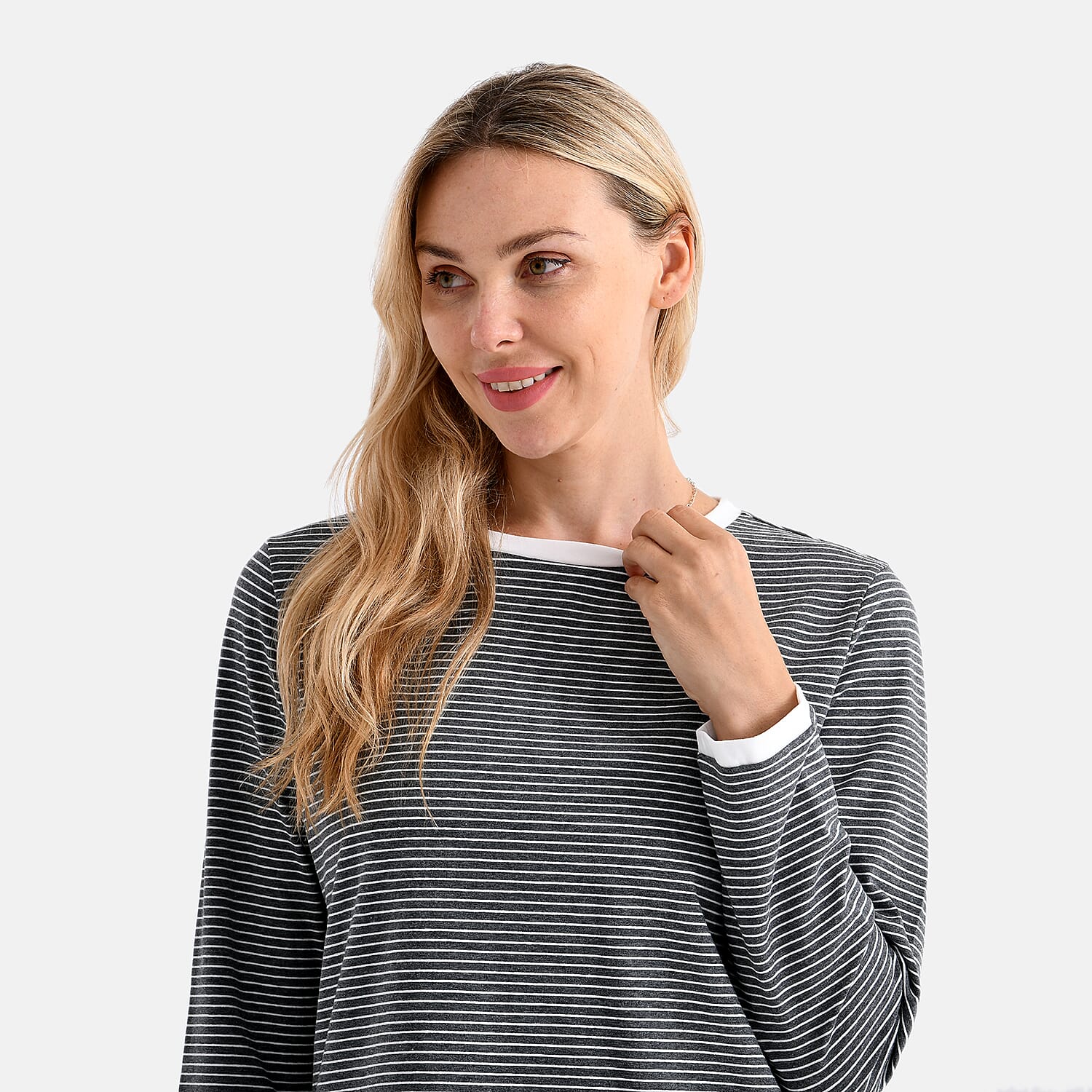 La Marey Classic Crew Neck Striped T-Shirt (Size M) - Grey & White