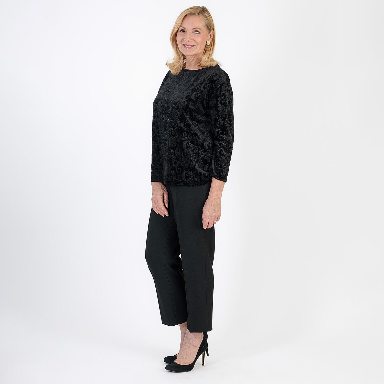 La Marey Paisley Emboss Velvet Blouse (Size XXL) - Black
