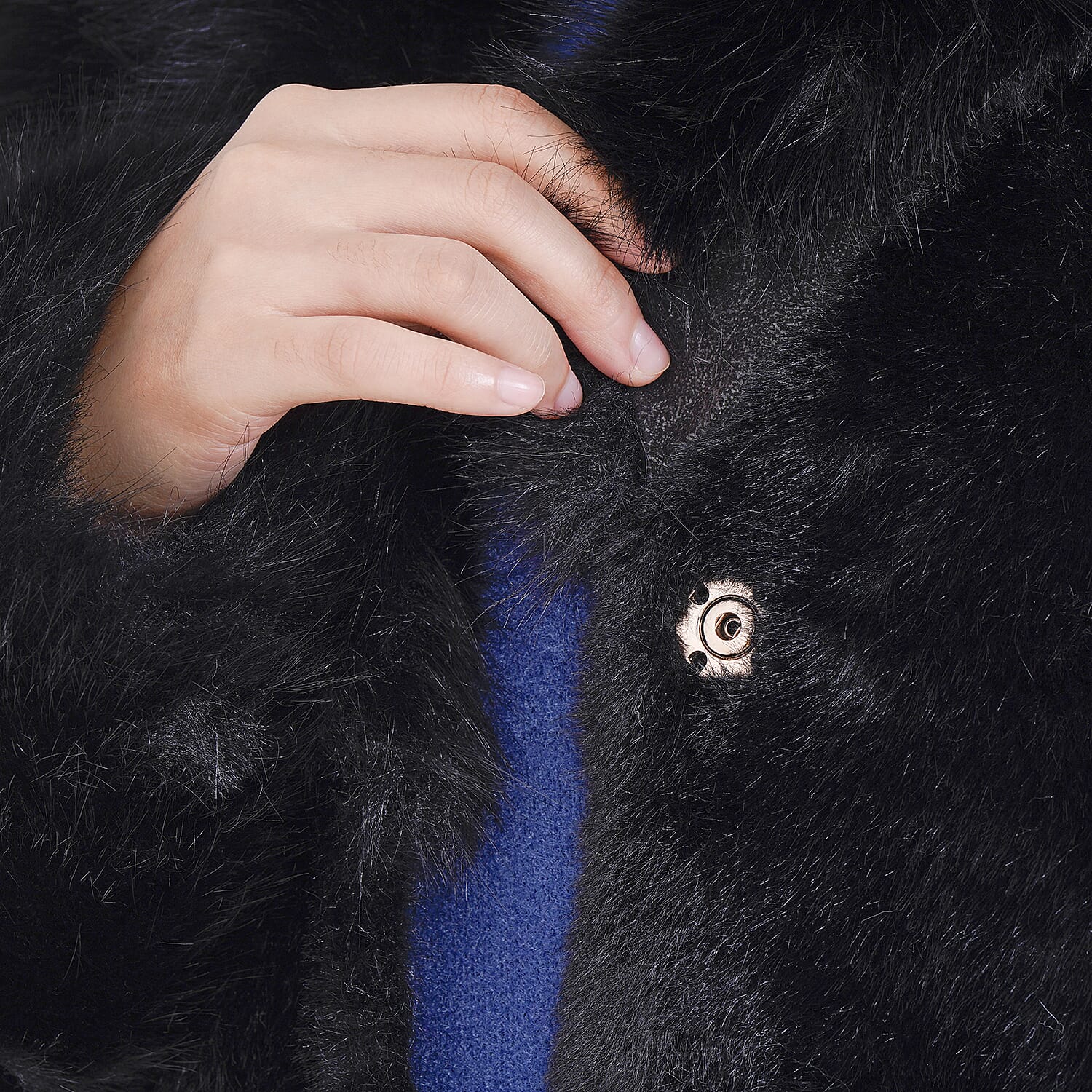 La Marey Faux Fur Coat (Size 8 to 14) - Black.