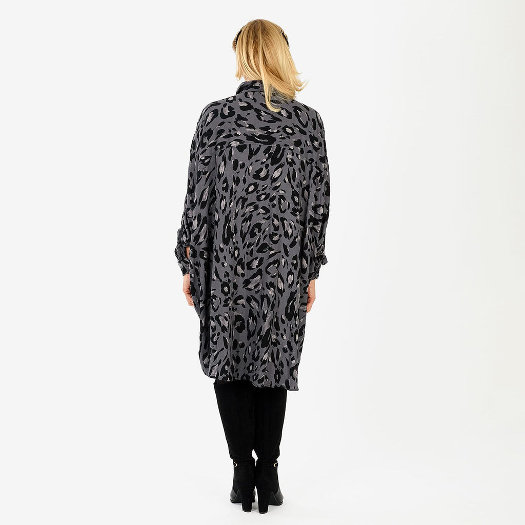 La Marey Relaxed Fit Leopard Print Shirt (Size 24-26) - Grey