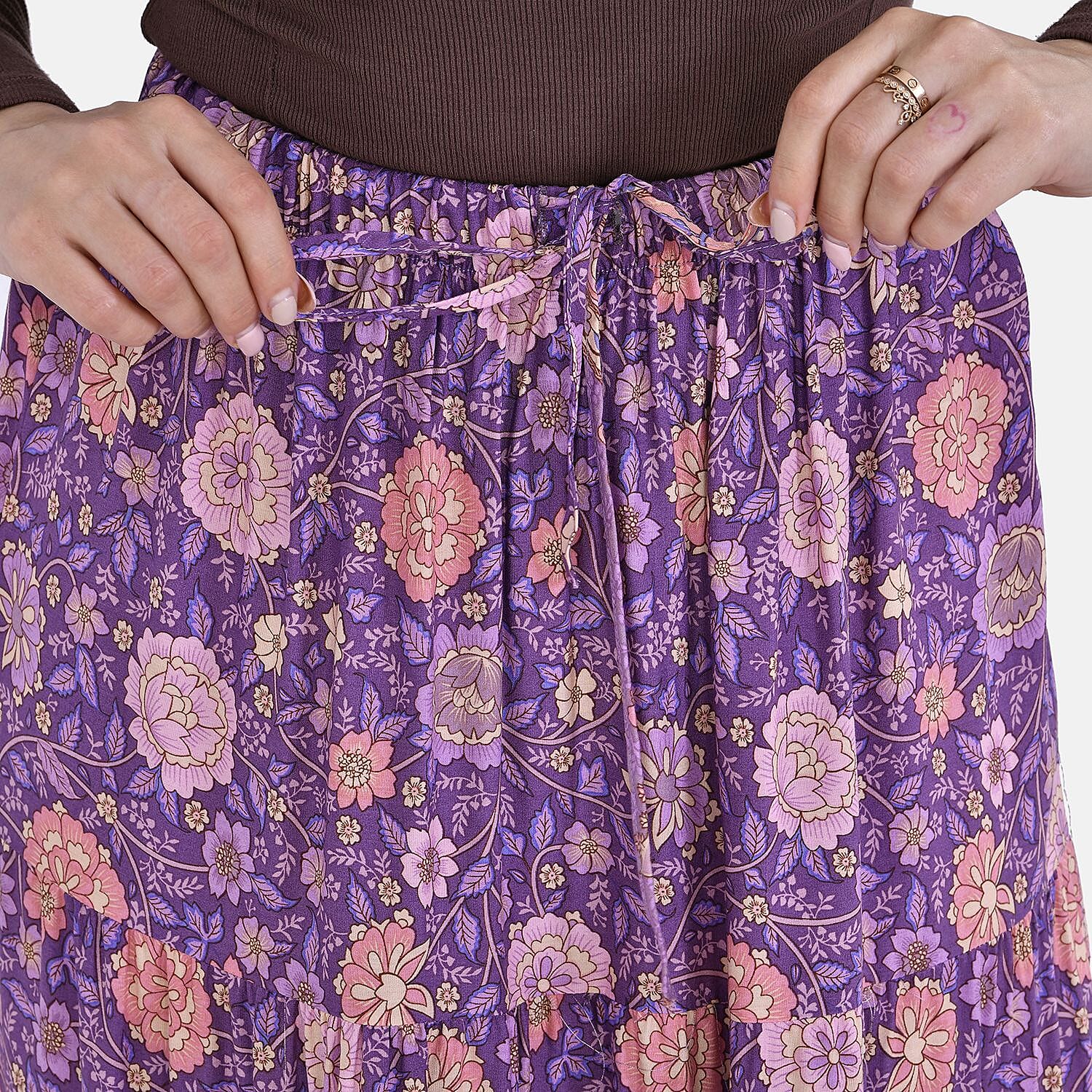 La Marey 100% Viscose Floral Print Maxi Dress (Curve Size, 20-24) - Purple