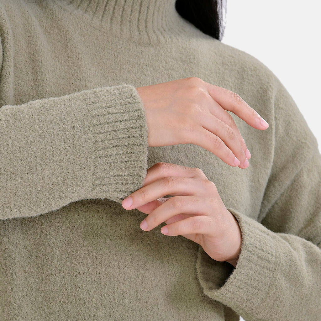 La marey  Alpaca-Like Feel Sweater (Size XL 20-22) Olive Green