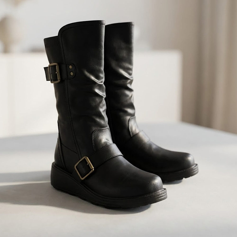 Ladies Shoe (Size 5) - Black