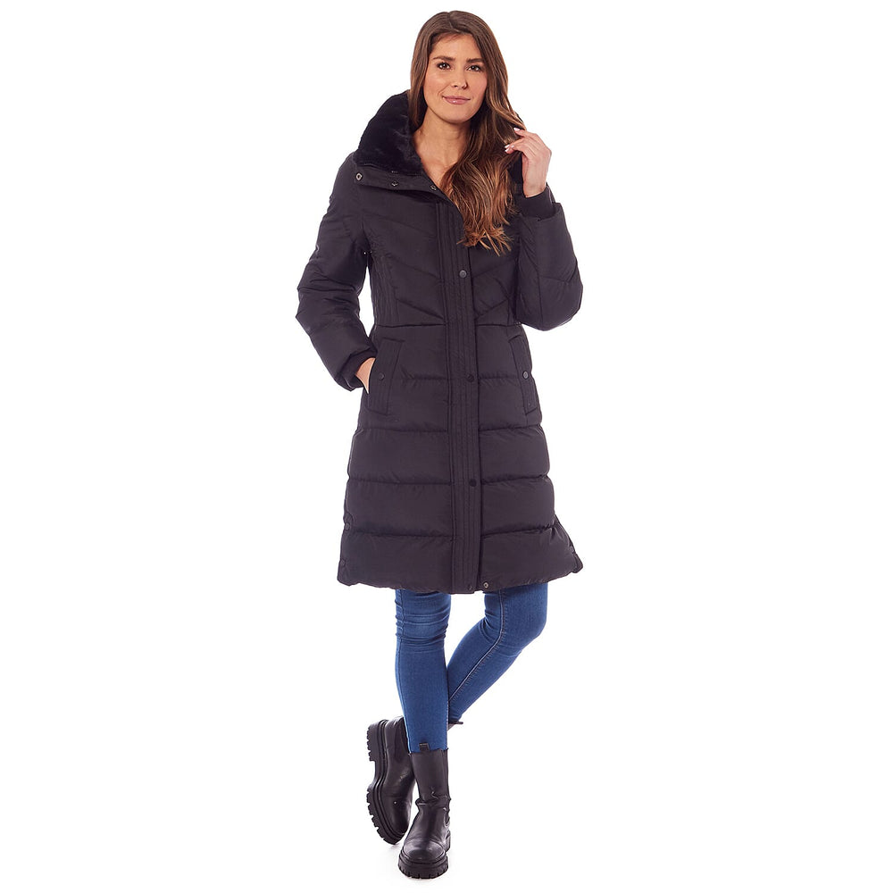 Ladies Padded Jacket With Inner Black Faux Fur Collar (Size 12) - Plum