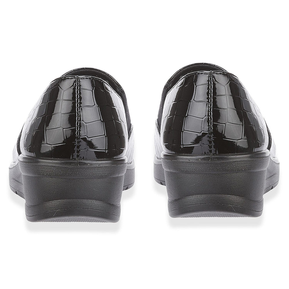 Ladies Shoe (Size 4) - Black Croc