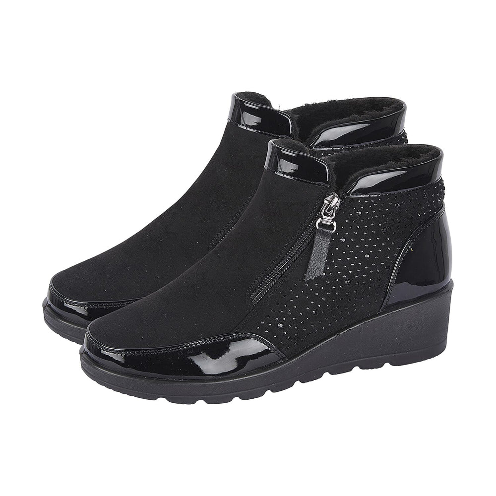 Ladies Shoe (Size 4) - Black