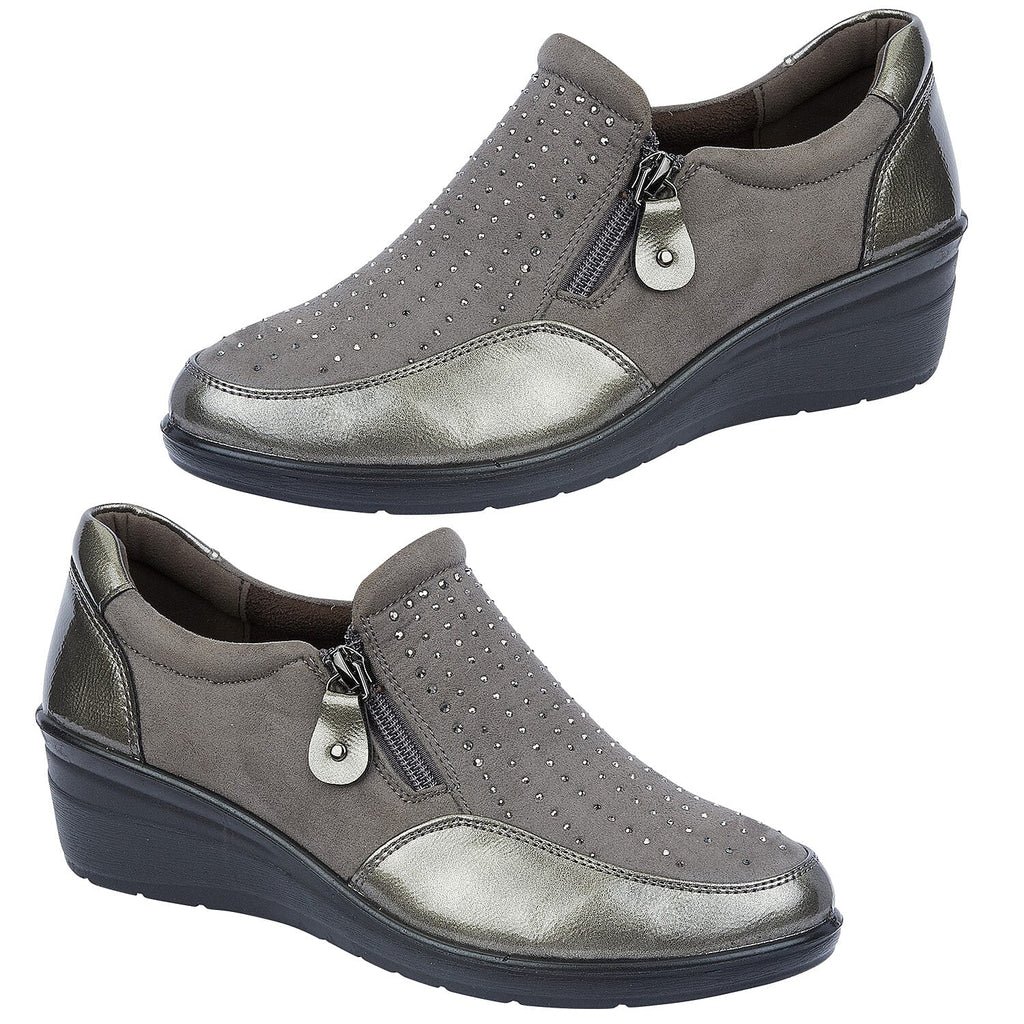 Ladies Shoe (Size 4) - Pewter