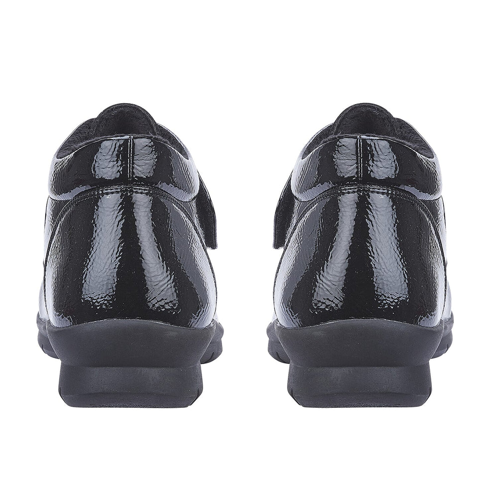 Shoe Tree Comfort BLACKTHORN Ladies Shoes  (Size 8) - Black
