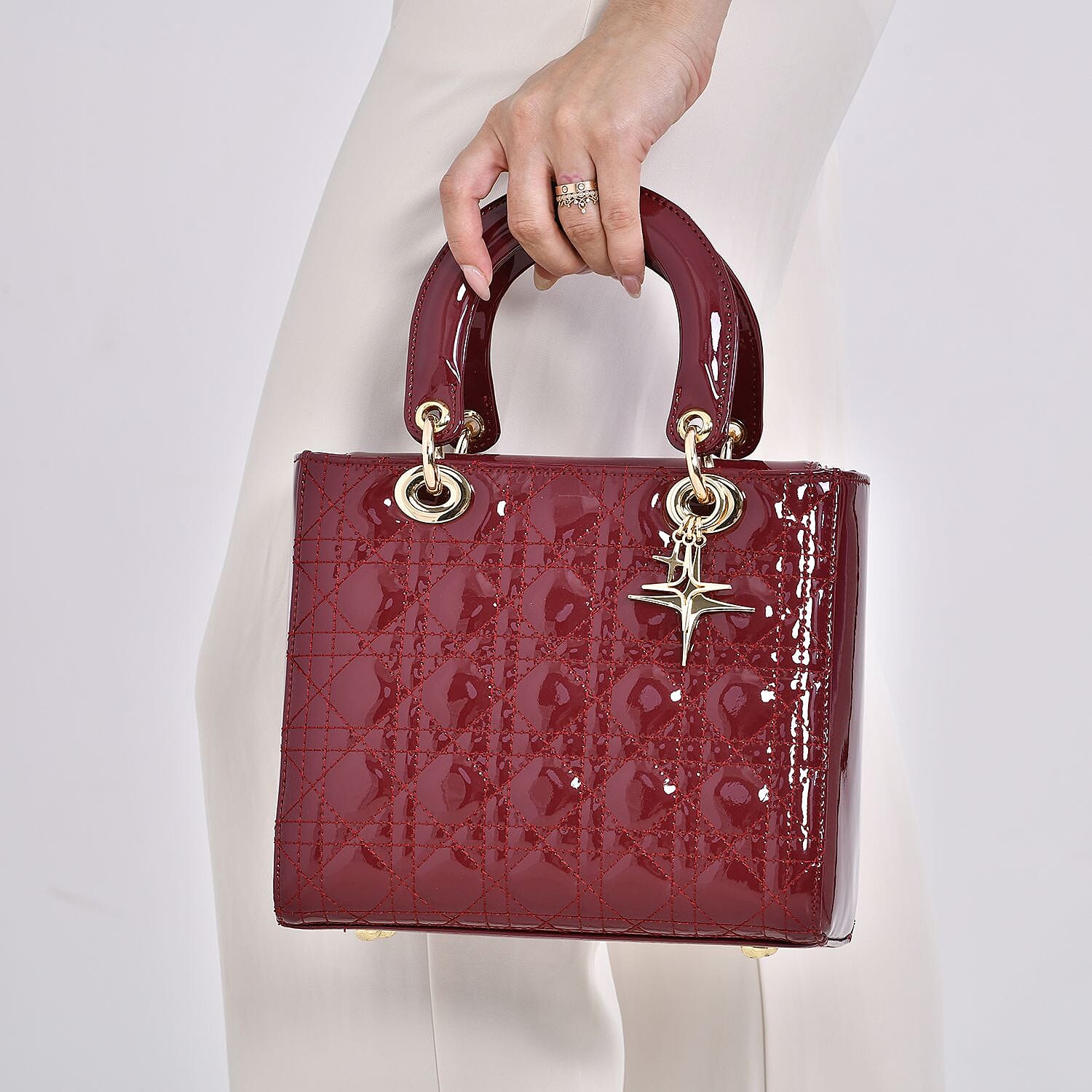 100 % Genuine Leather Quilted Lattice Pattern Crossbody Bag - Burgund