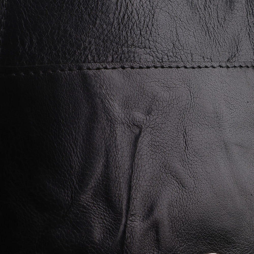 100% Genuine Leather Crossbody Bag (Size 20x6x15 cm) - Black & Black
