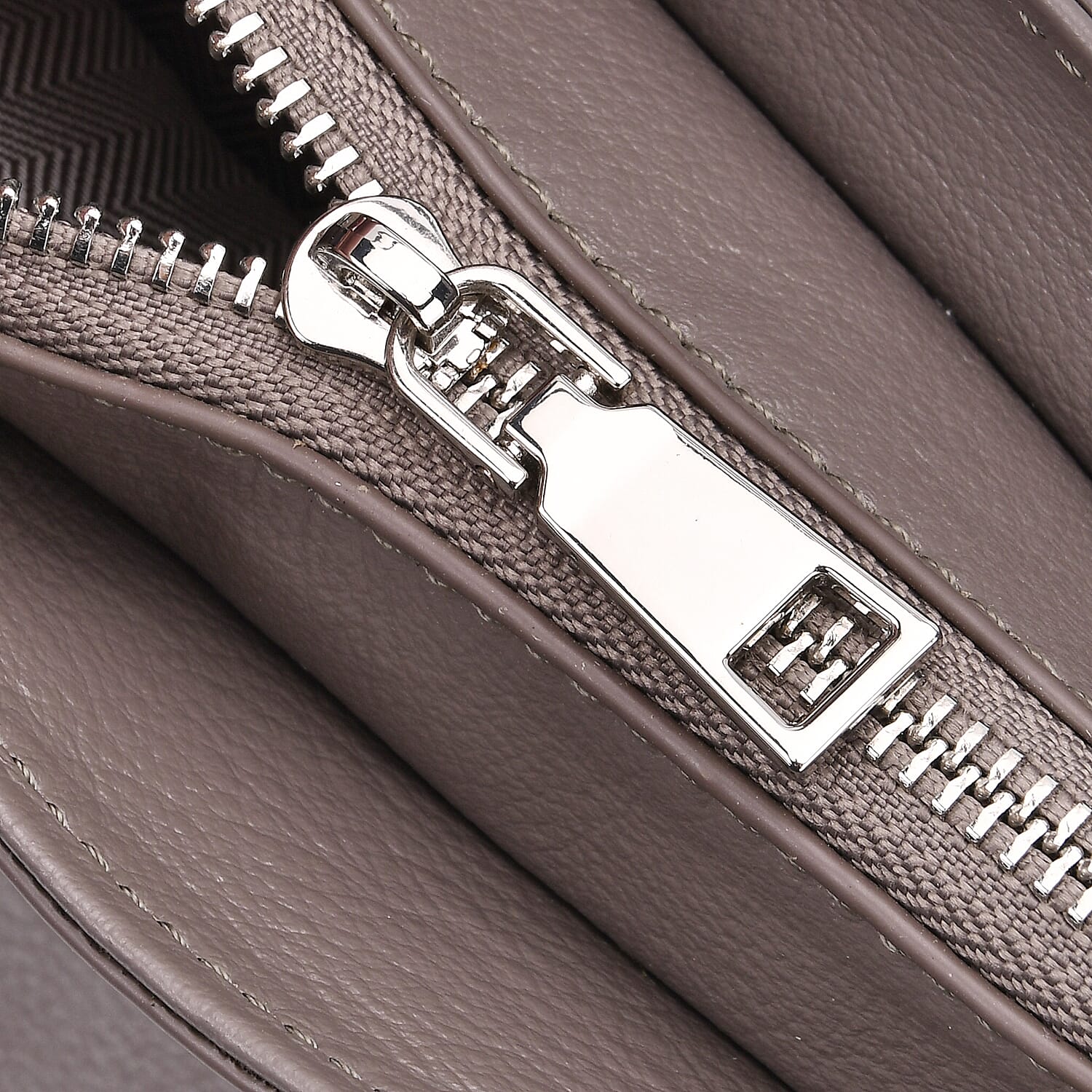 Leather Patterned Crossbody Bag (Size 22x10x24 cm) - Grey & Black