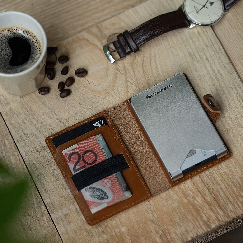Ledlenser Lite Genuine Leather Wallet, Wireless Charging, Secure Card Holder, Flashlight With RFID Protection - Camel