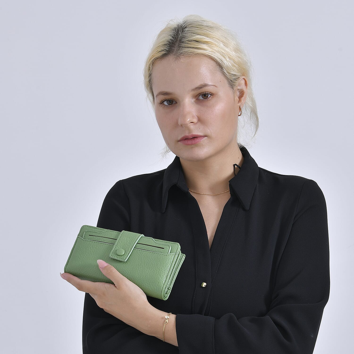 Leatherette RFID Wallet with 20 Card Slots - Olive