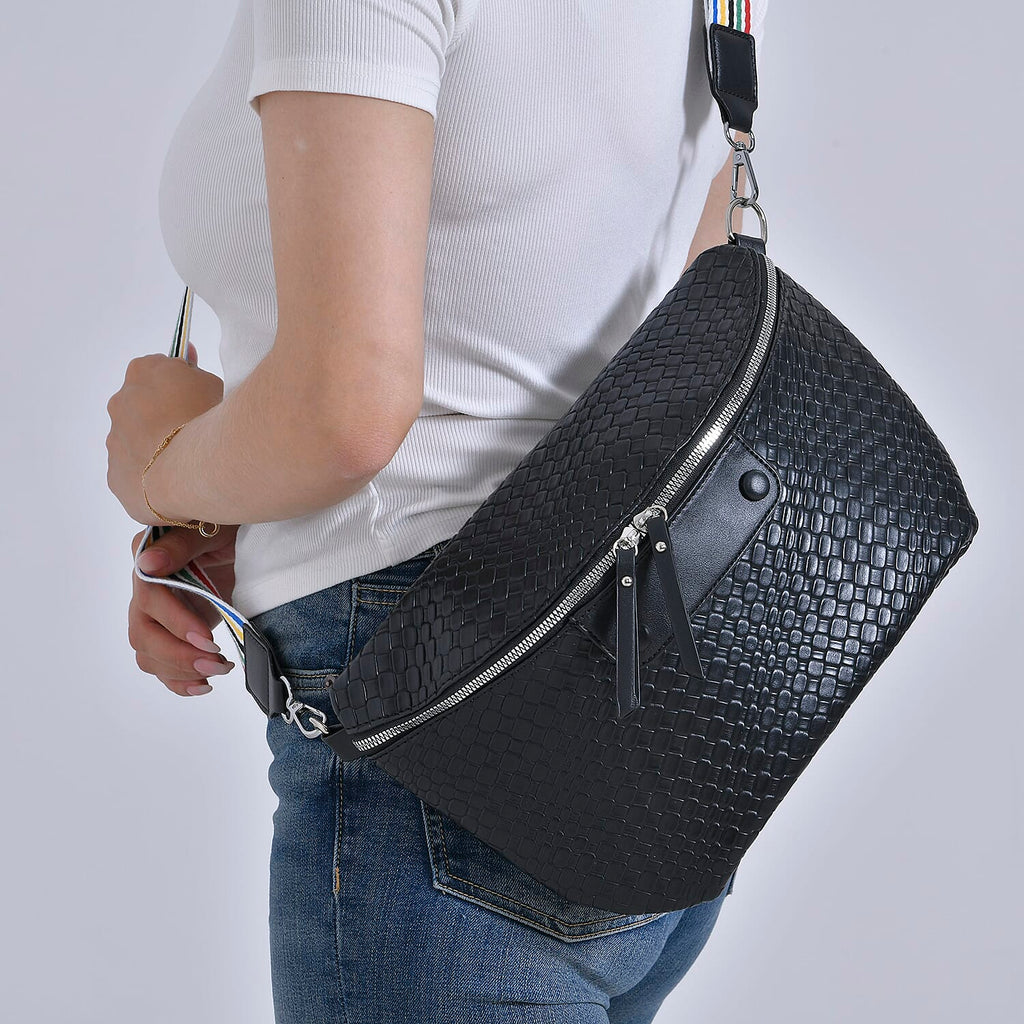 Leatherette Weave Pattern Crossbody Bag - Black