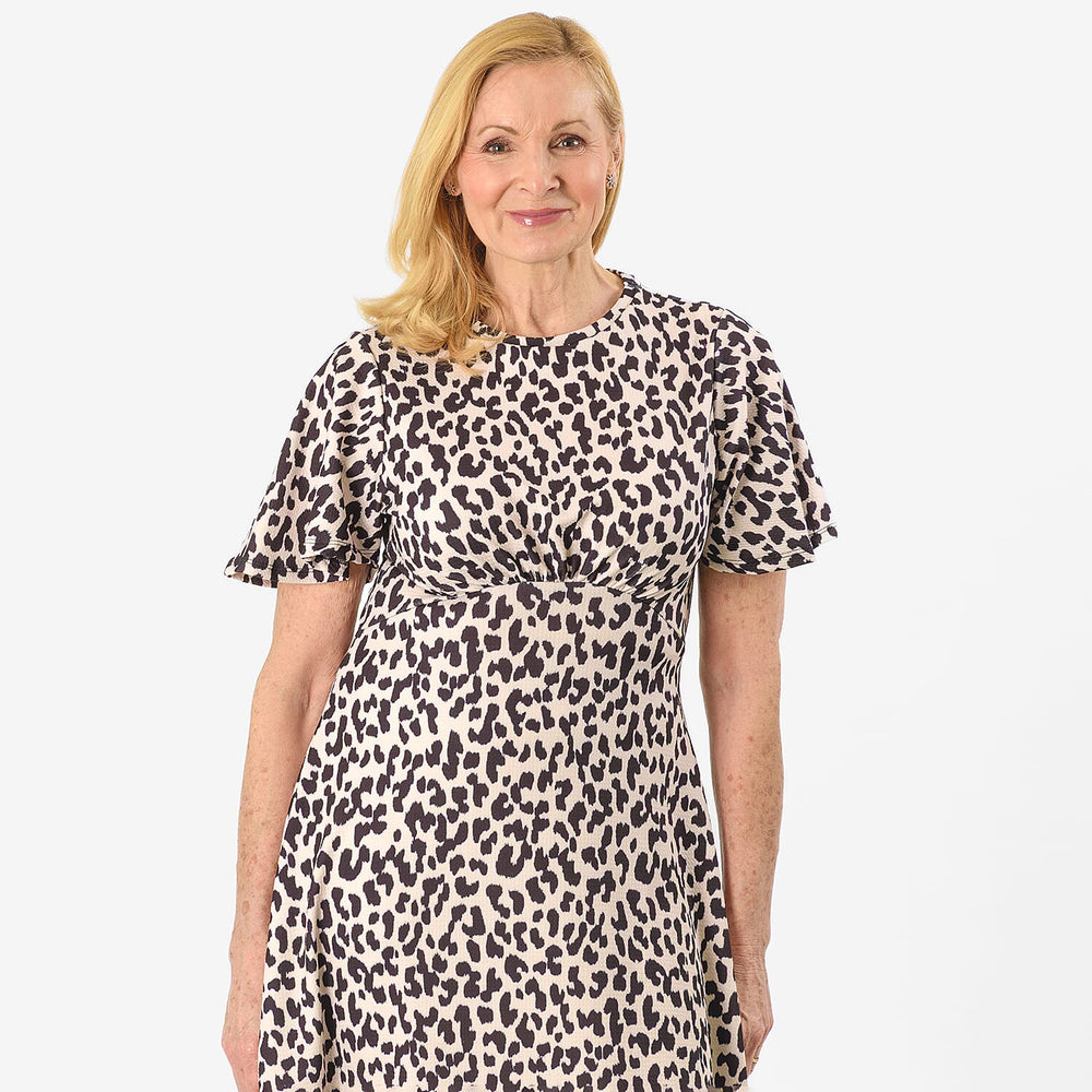 IW Knitted Dress (Size - 12) - Beige