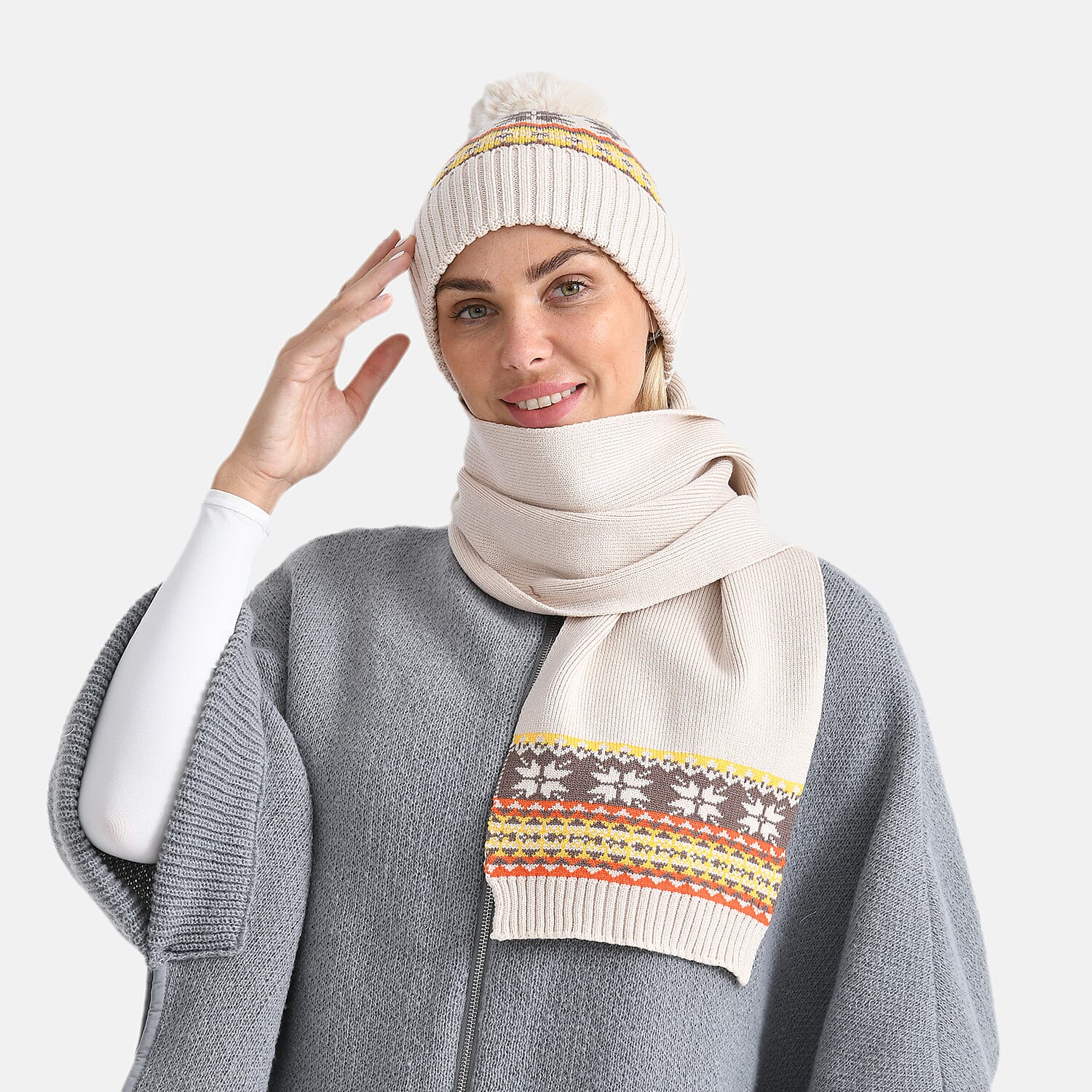 Styled By 2 Piece Set Hat - Scarf - Beige