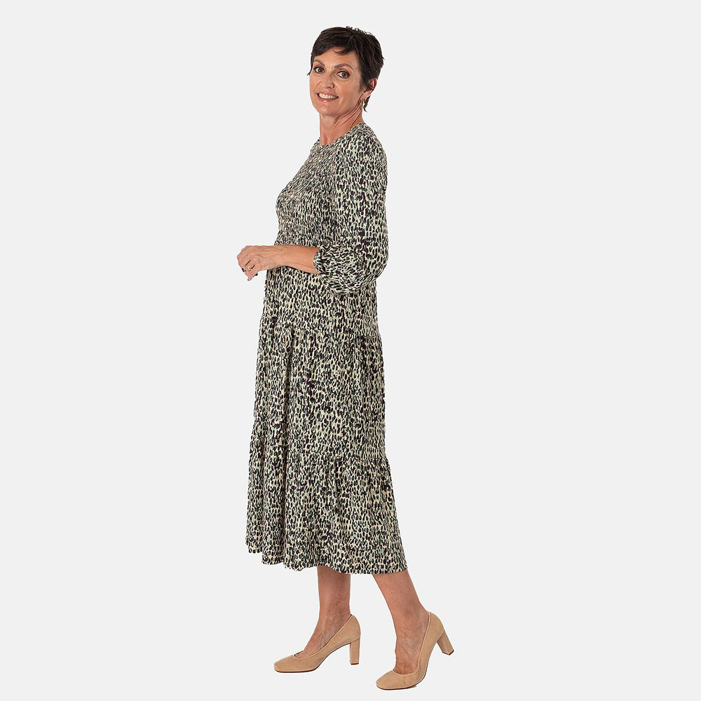 - Maisi Soft Touch Knitted Dotty Print Shirred Dress (Size - L) - Green