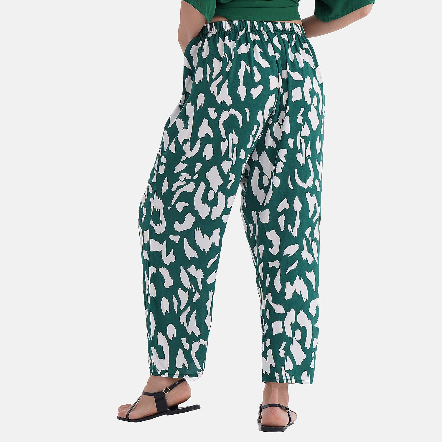& Maisi Leopard Loungwear  - Green & Green