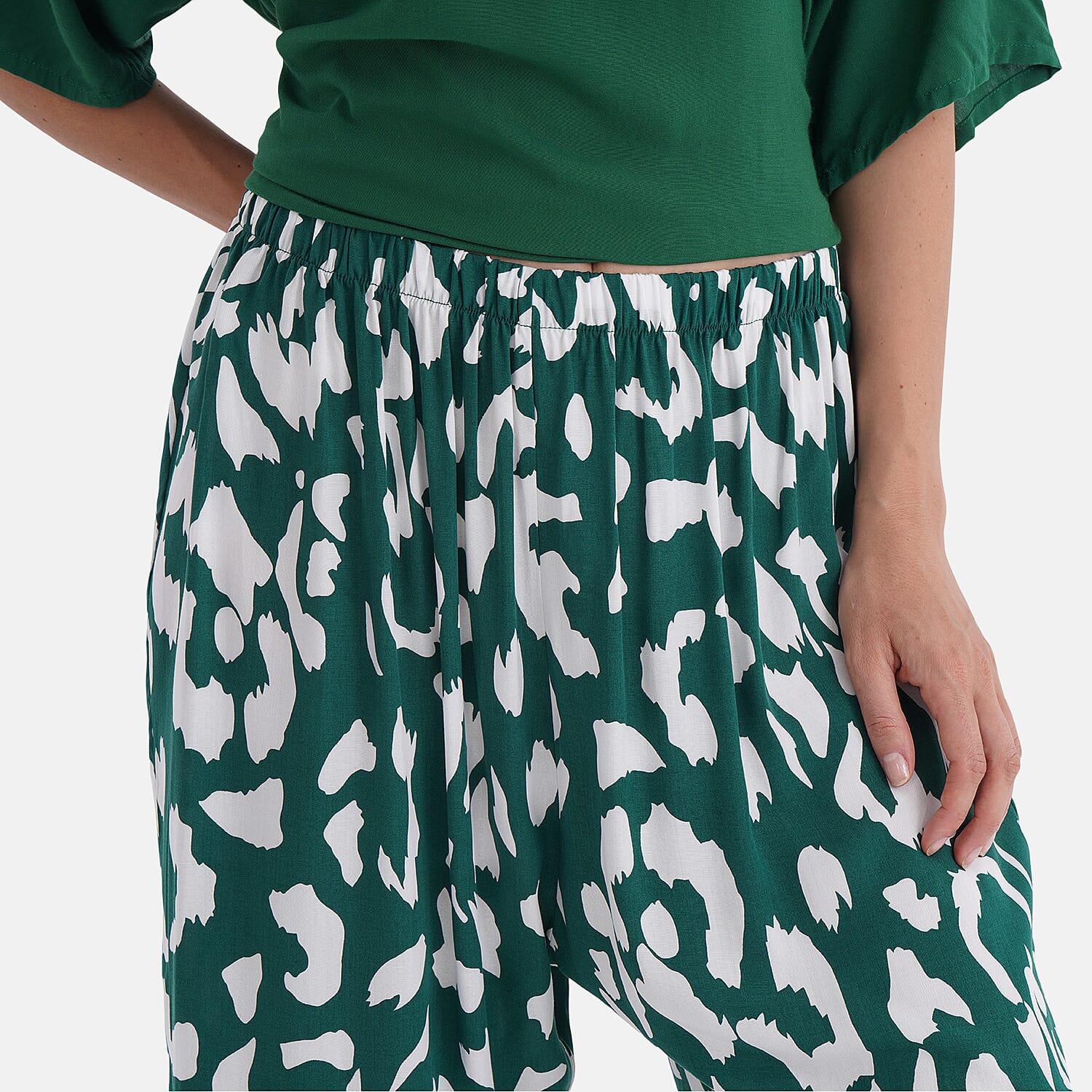 & Maisi Leopard Loungwear  - Green & Green