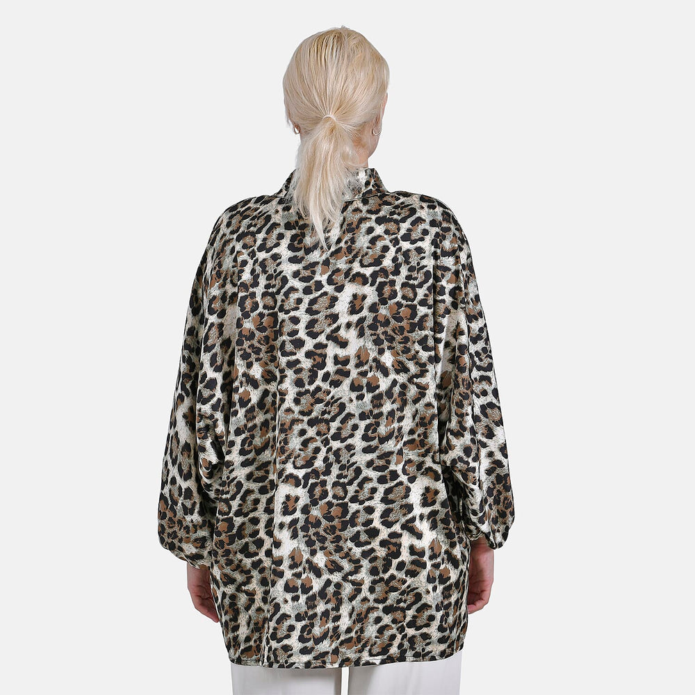 - Maisi Leopard Print Oversized Shirt (Size S-M) - Black