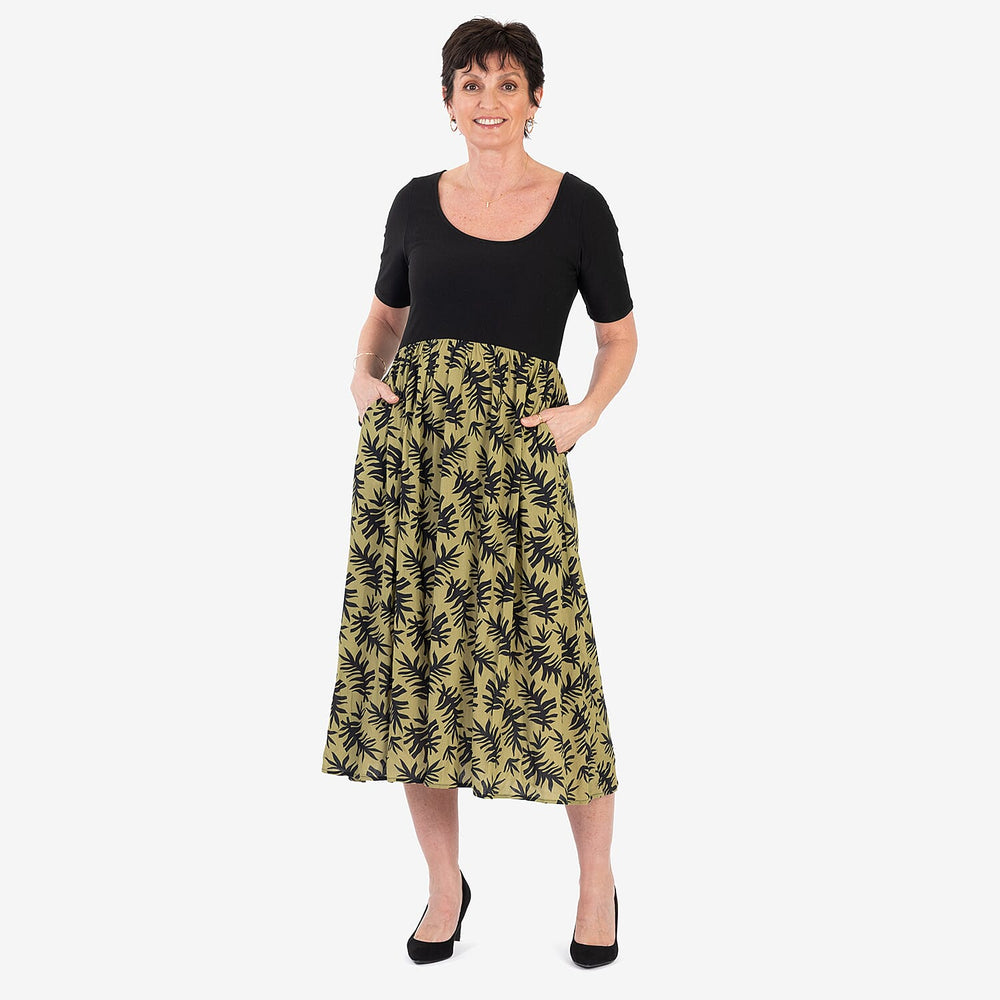 - Maisi 2-in-1 Printed Midi Dress (Size M) - Olive green