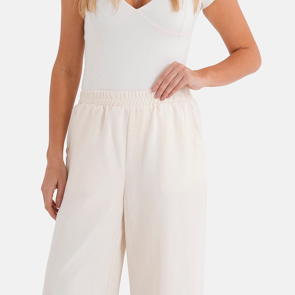 - Maisi Relaxed Fit Wide Leg Lounge Trousers (Size - M) - Cream