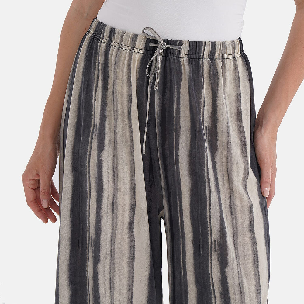& Maisi Patterned Jean and Pant-Trouser (Size - One Size) - Black Brown & White