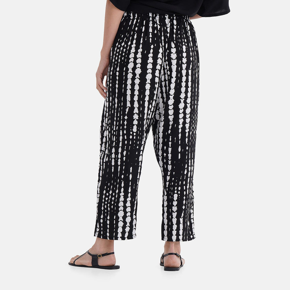 & Maisi Printed Loungwear  - Black & Black