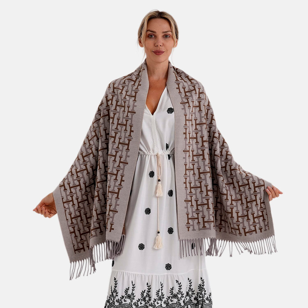 - Maisi Geometric Print Tassel Scarf (65 x 180cm) - Beige