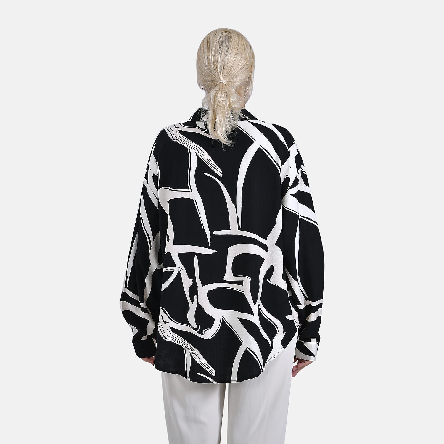 & Maisi Shirt (Size - L-XL) - Black & White