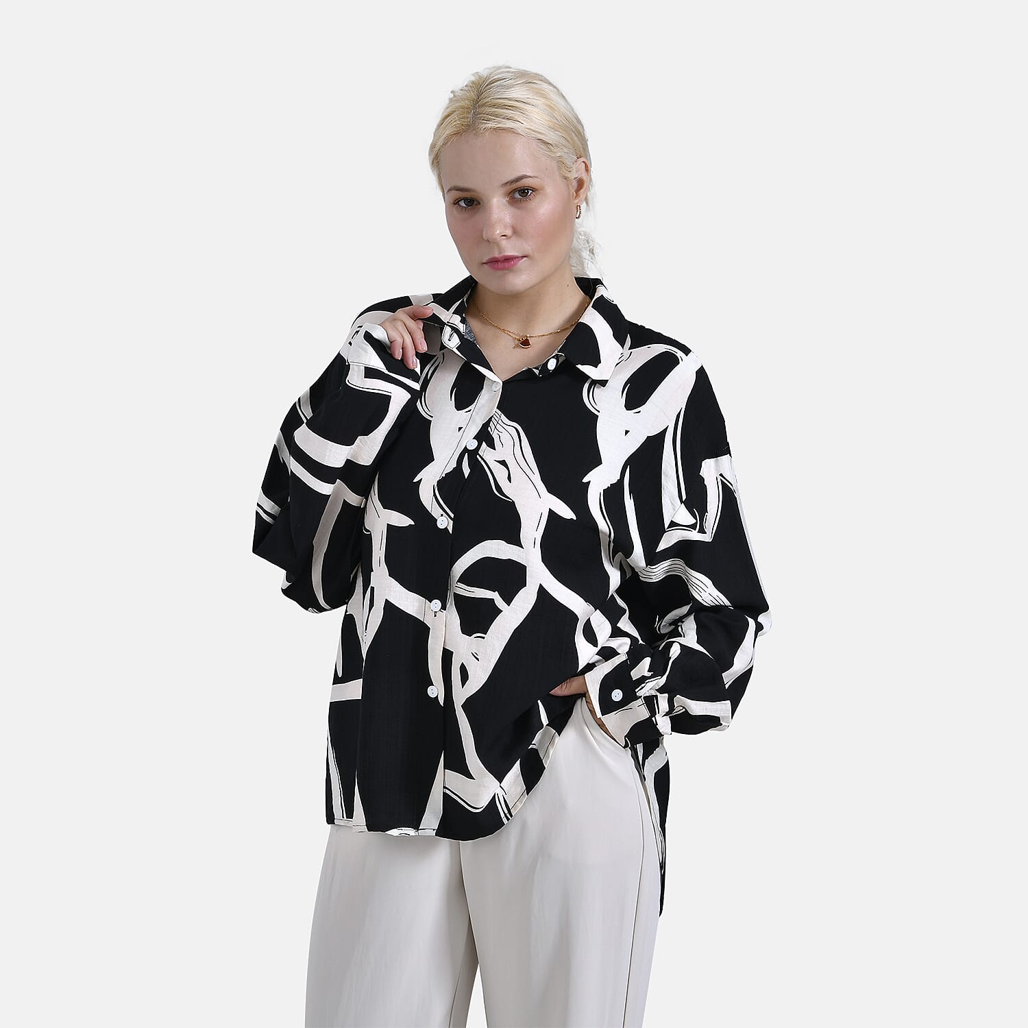 & Maisi Shirt (Size - L-XL) - Black & White