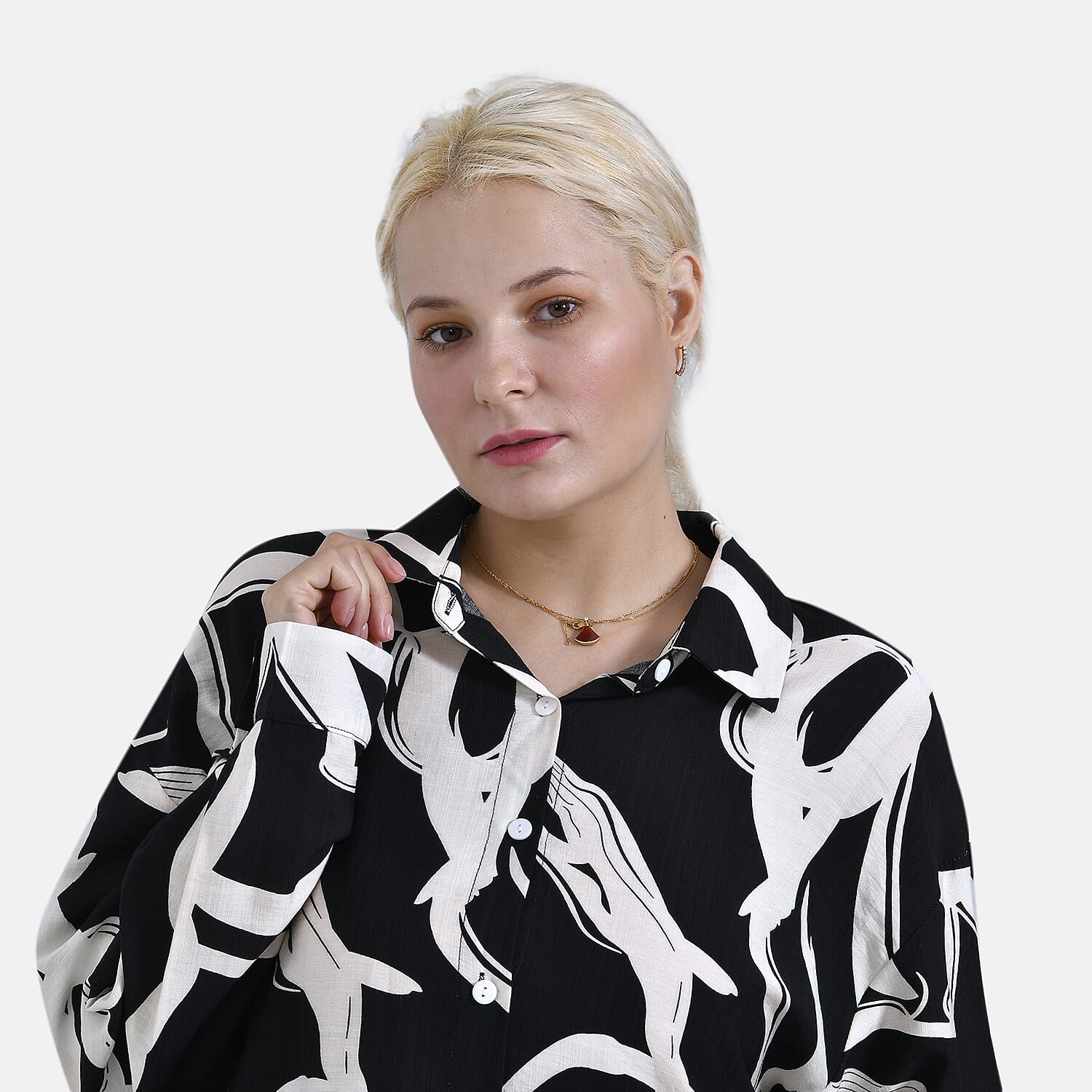 & Maisi Shirt (Size - L-XL) - Black & White