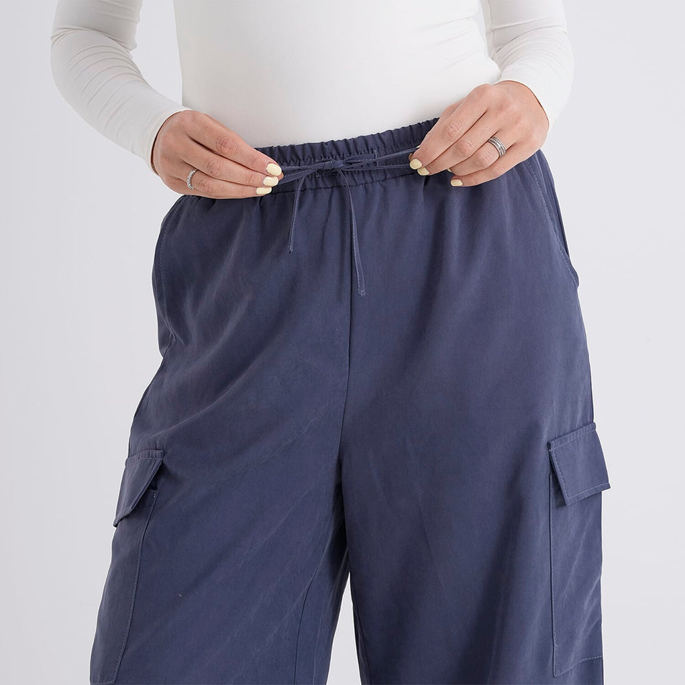 - Maisi Lightweight Cargo Trousers with Elasticated Waist (Size - L) - Navy Blue