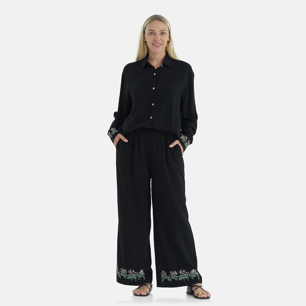 - Maisi Linen Blend Wide leg Trousers with Floral Embroidery (Size M) - Black